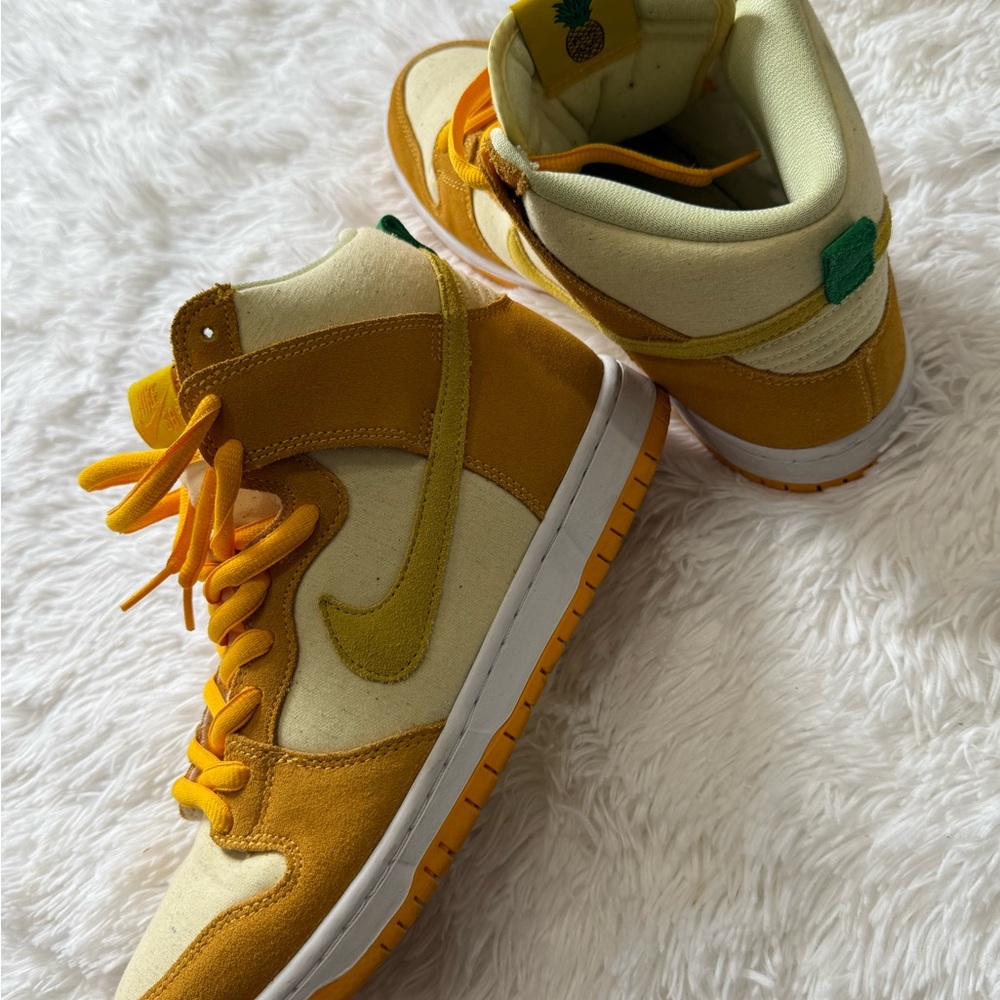 Nike Dunk SB High-Top Sneakers - pineapple model Orange and Cream - Picture 9 of 10